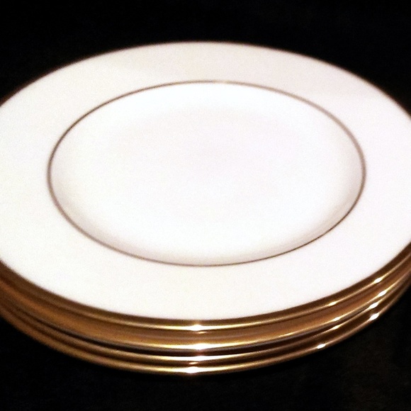 Lenox Other - Lenox Presidential Collection Mansfield Bread Plates Set of 4